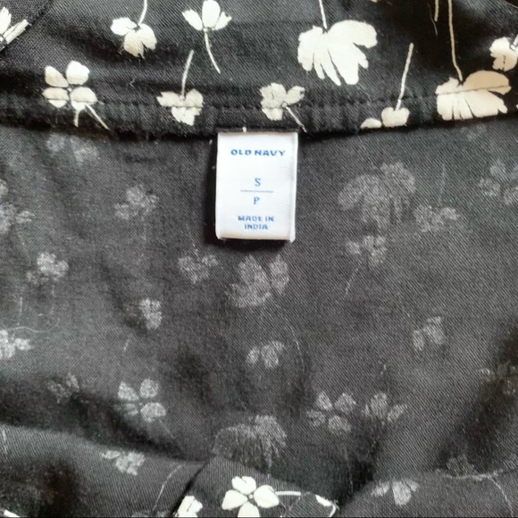 Floral Tank Top - Picture 4 of 5